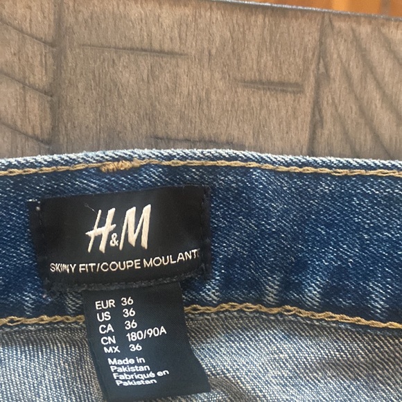 H&M skinny jeans - Picture 2 of 3